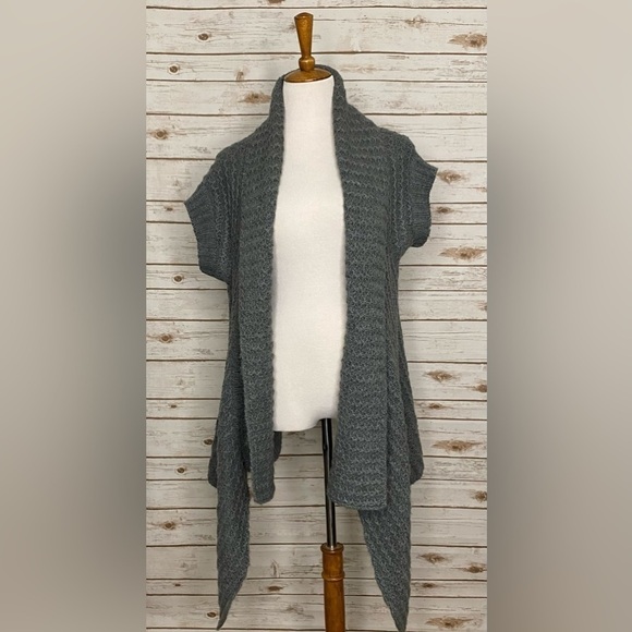 BCBGMaxAzria chunky knit open front cardigan sweater - Picture 1 of 6